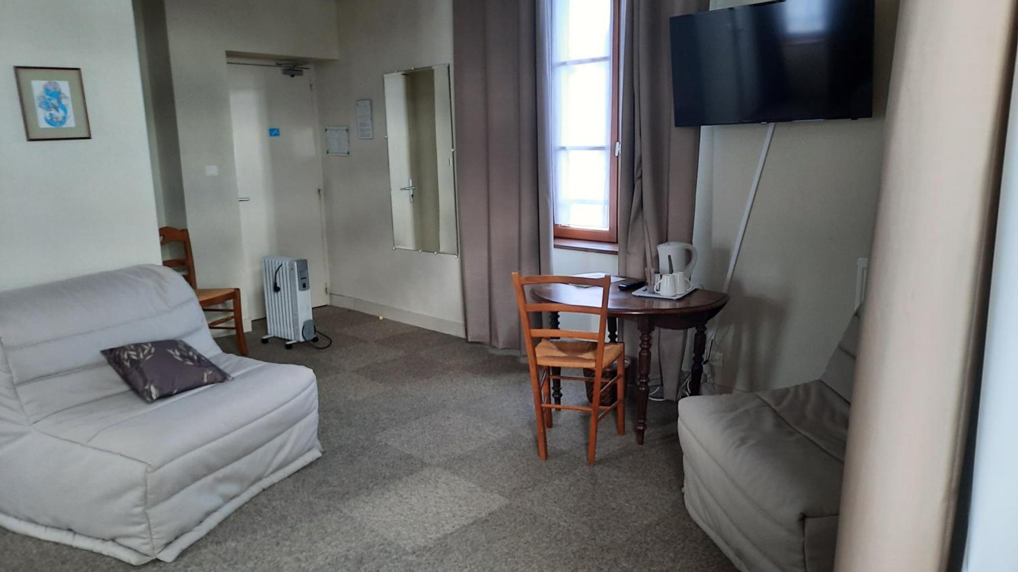 Cieux Auberge La Source - Logis Hotels מראה חיצוני תמונה